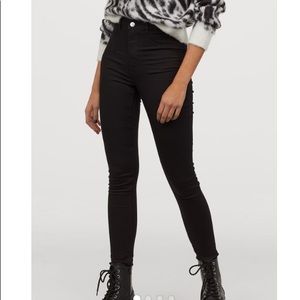 H&M Black Skinny Jeans